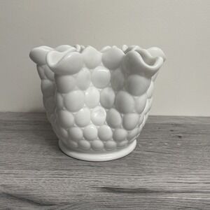 Milk Glass White handkerchief vase 5‎ 1/2" Tall Heavy